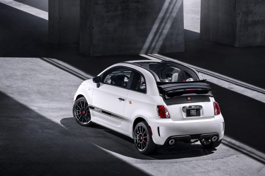  Abarth 500C 2013 года  (NA) (фото 40 из 46)